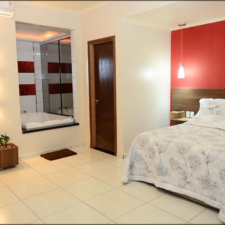 Hotel Querencia Pitanga Екстер'єр фото